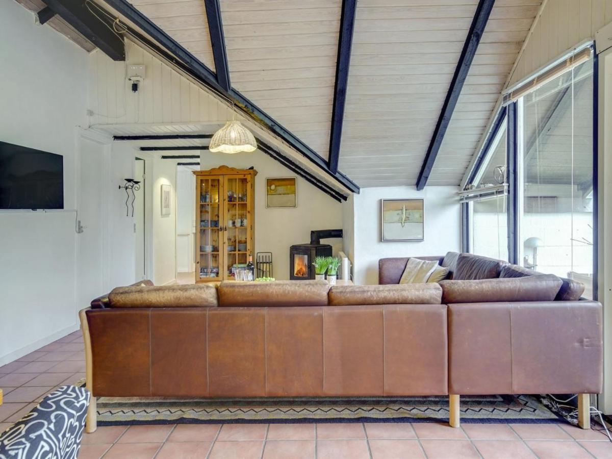 Holiday Home Arnfin - 160M From The Sea In Lolland- Falster And Mon By Interhome Rødby エクステリア 写真